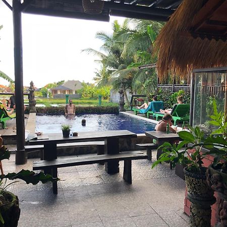 Green Paddy Hostel & Villa Убуд Экстерьер фото